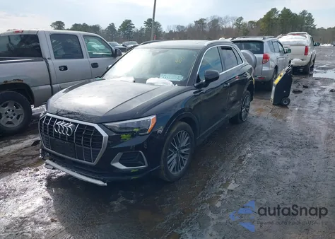 2021 Audi Q3 Premium 40 Tfsi Quattro Tiptronic z USA, uszkodzony, nr VIN WA1AUCF38M1120232